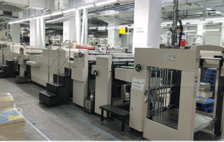 Fully Automatic UV varnishing machine