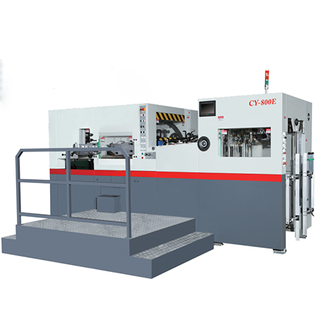 Fully automatic flat-bed tile paper die-cutting machine